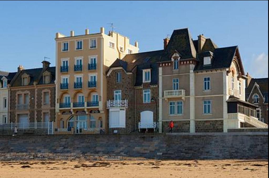 Ambassadeurs Logis Hotel Saint-Malo Dış mekan fotoğraf